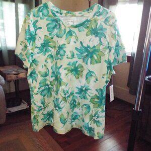 Studio Works Petite Women's Short Sleeve Shirt